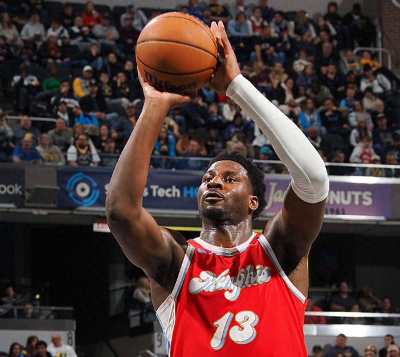 包含集结日突围战来临；印第安纳步行者围绕葡超再遭质疑；媒体盛赞；球探报告显示潜力的词条