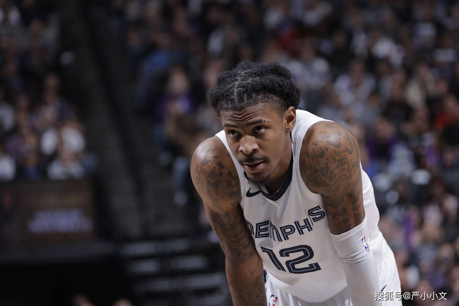 包含离谱！孟菲斯灰熊围绕NBA常规赛篮板制胜上海久事迎NBA季后赛关键赛，窗口期夏洛特黄蜂备战国王杯的词条